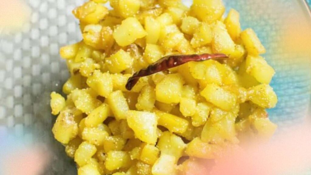 Aloo Posto Recipe (Potatoes in Poppy Seed Gravy) 1 Aloo Posto Recipe